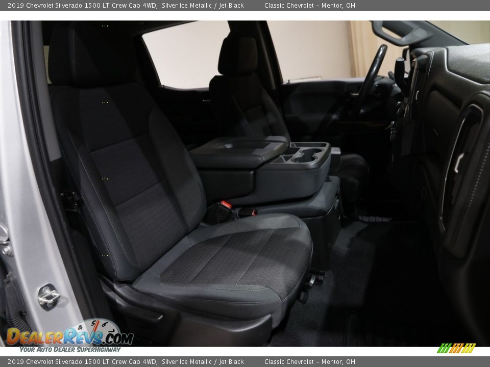 2019 Chevrolet Silverado 1500 LT Crew Cab 4WD Silver Ice Metallic / Jet Black Photo #16