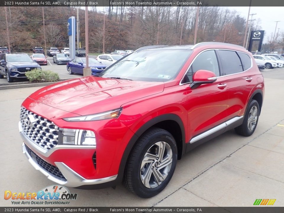 Front 3/4 View of 2023 Hyundai Santa Fe SEL AWD Photo #7