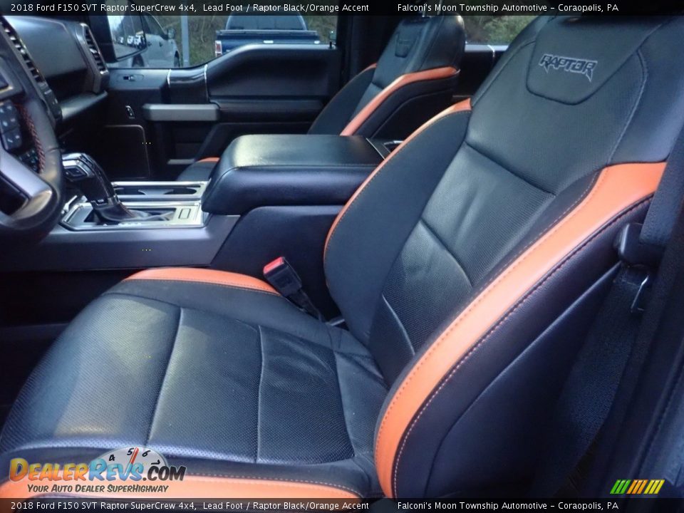 Front Seat of 2018 Ford F150 SVT Raptor SuperCrew 4x4 Photo #15