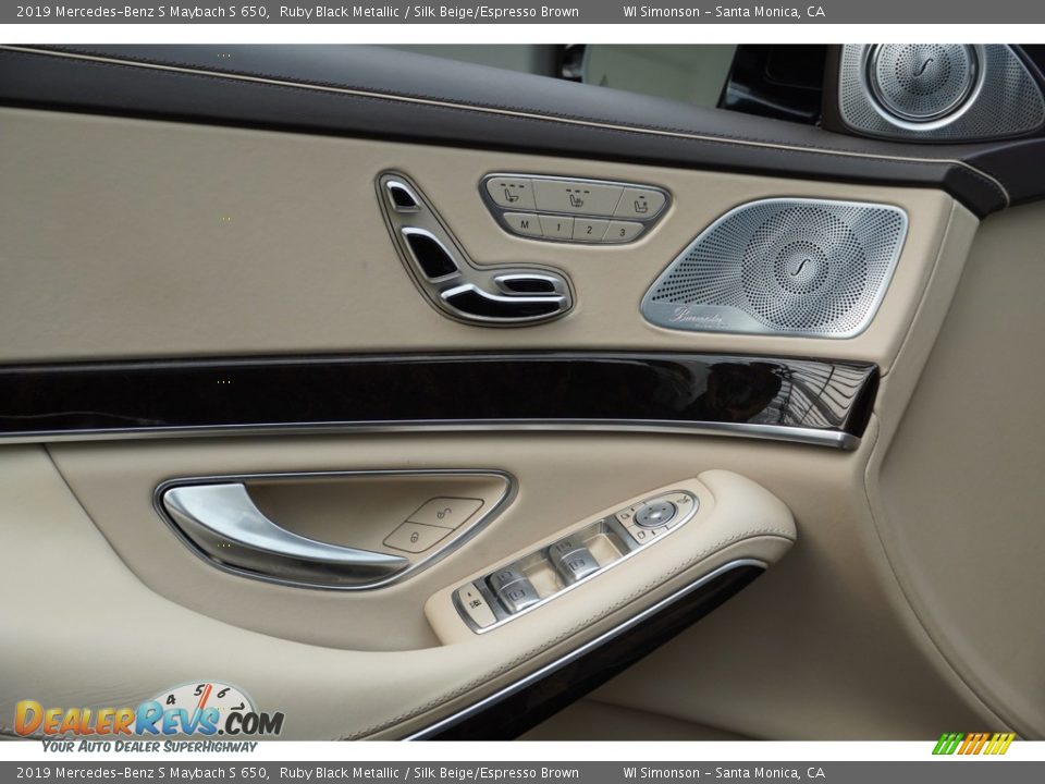 Door Panel of 2019 Mercedes-Benz S Maybach S 650 Photo #27