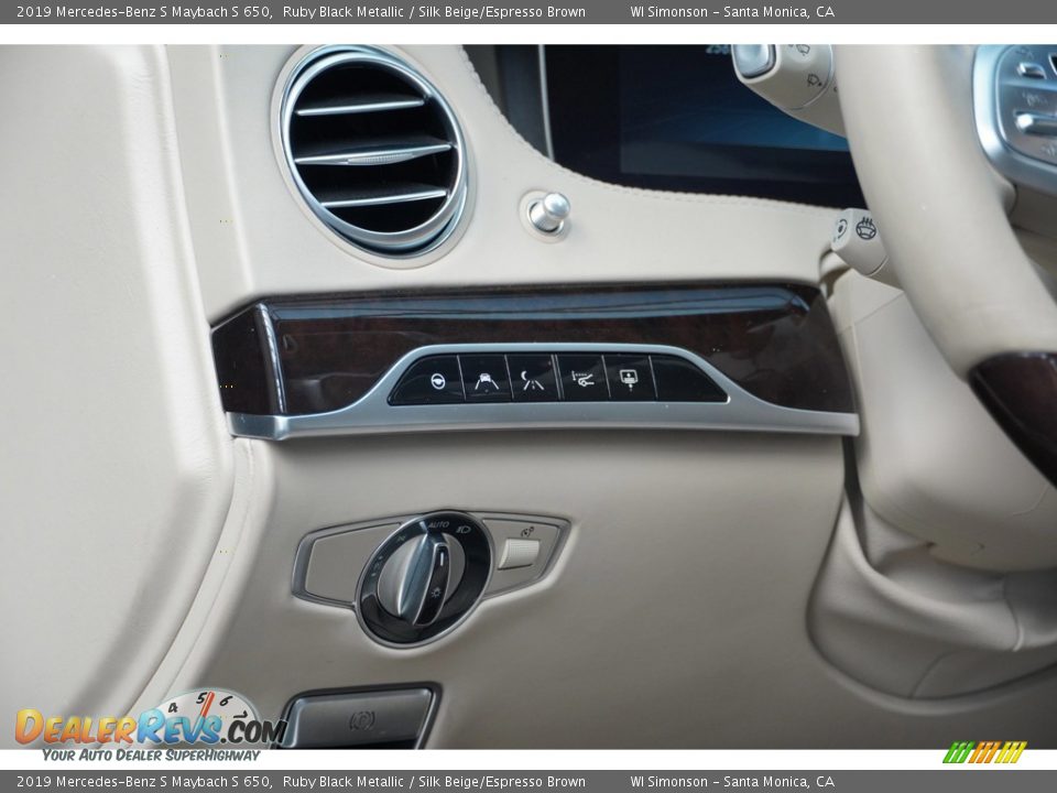 Controls of 2019 Mercedes-Benz S Maybach S 650 Photo #30