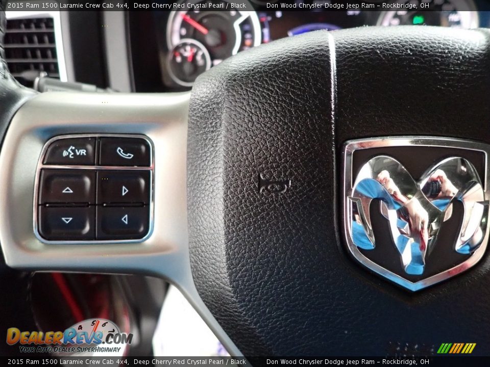 2015 Ram 1500 Laramie Crew Cab 4x4 Steering Wheel Photo #17