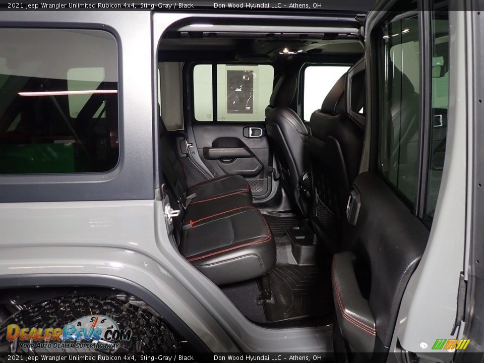 2021 Jeep Wrangler Unlimited Rubicon 4x4 Sting-Gray / Black Photo #36