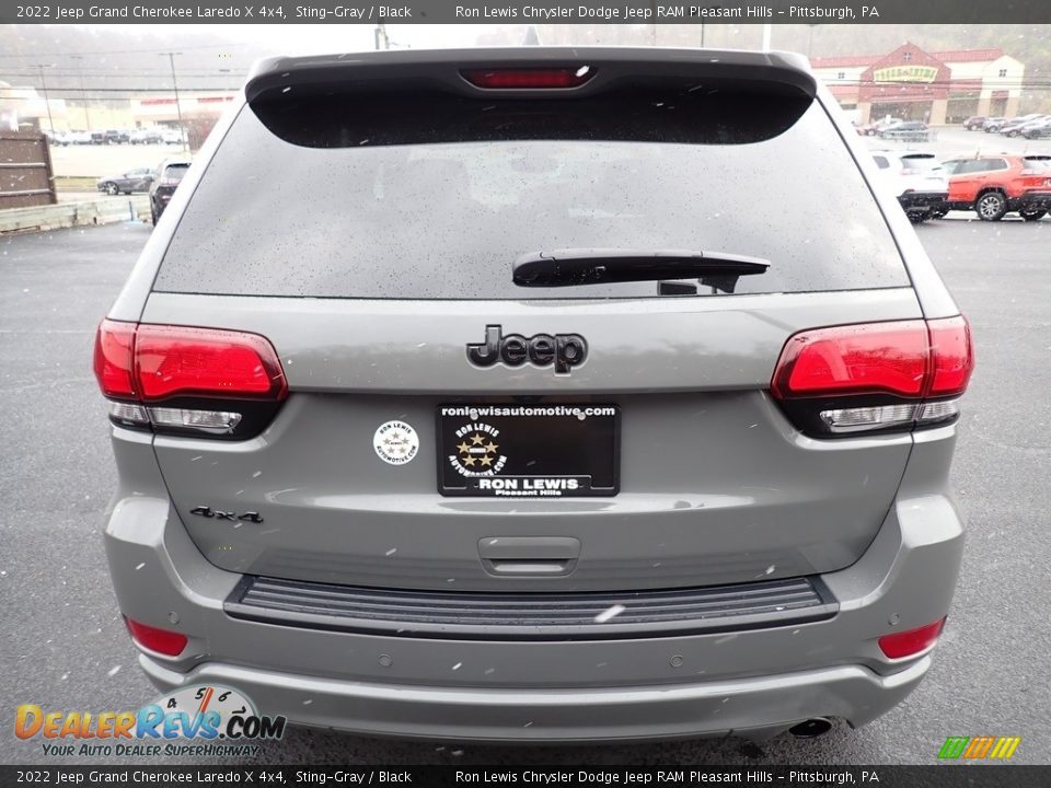 2022 Jeep Grand Cherokee Laredo X 4x4 Sting-Gray / Black Photo #4