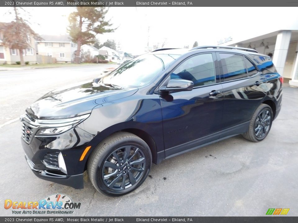 Front 3/4 View of 2023 Chevrolet Equinox RS AWD Photo #1