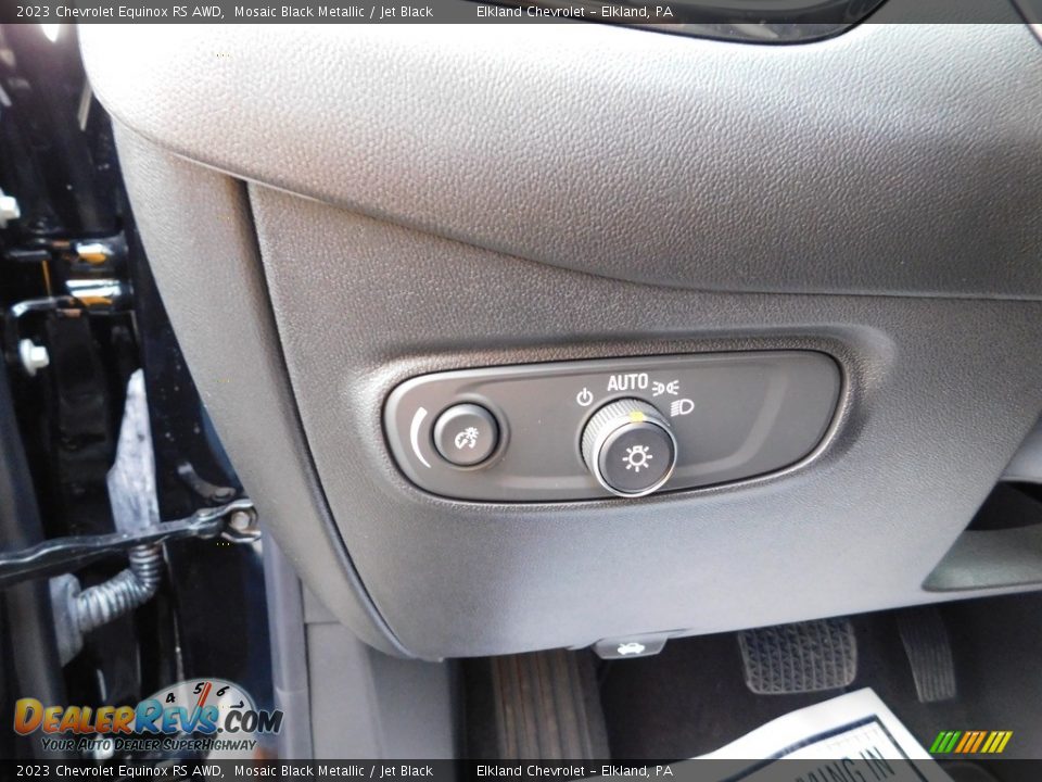 Controls of 2023 Chevrolet Equinox RS AWD Photo #26