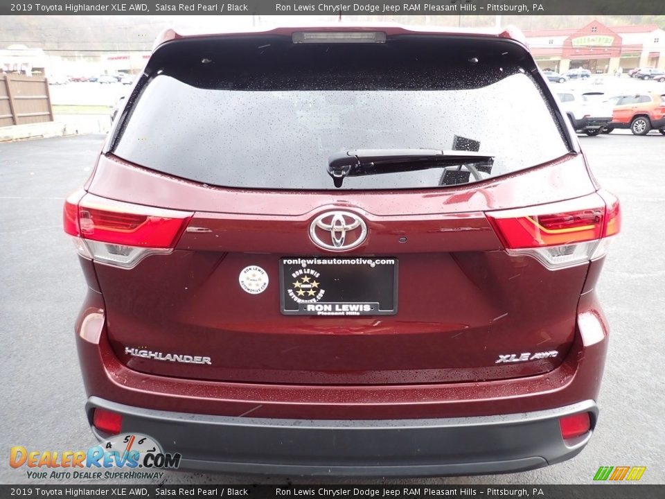 2019 Toyota Highlander XLE AWD Salsa Red Pearl / Black Photo #4