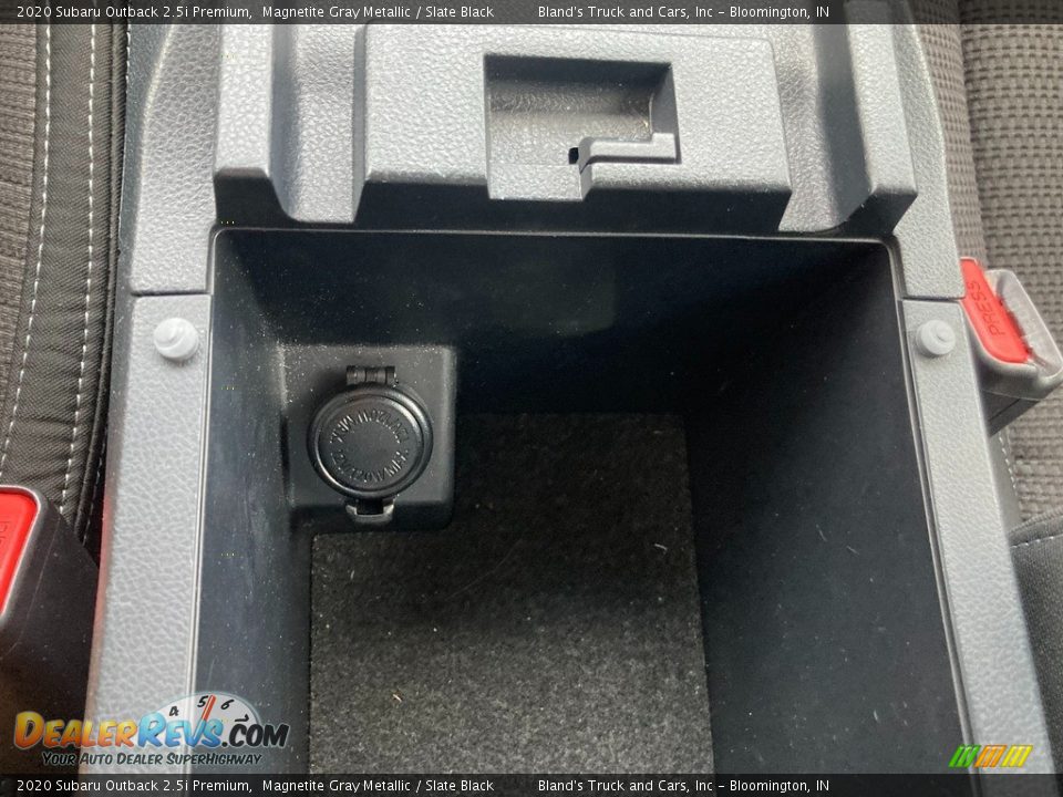 2020 Subaru Outback 2.5i Premium Magnetite Gray Metallic / Slate Black Photo #31