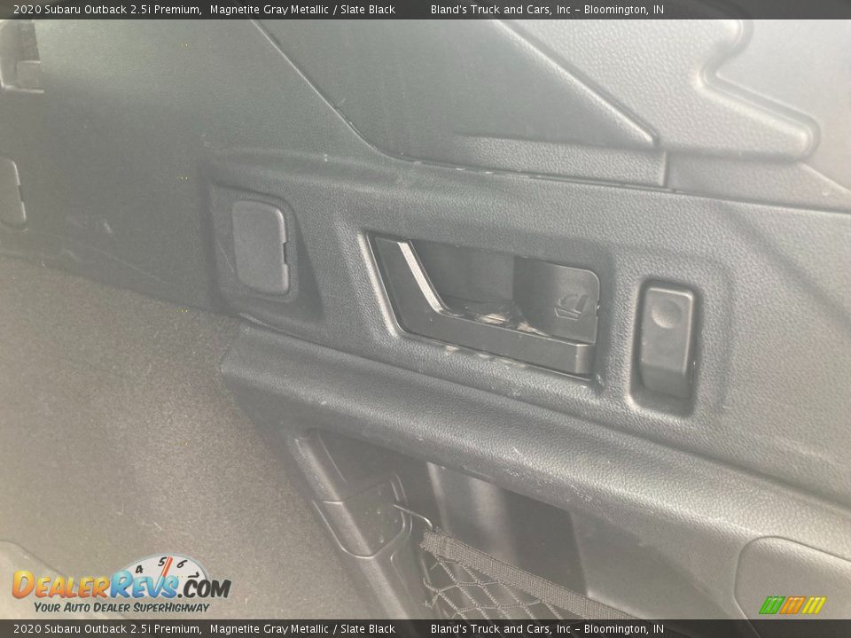 2020 Subaru Outback 2.5i Premium Magnetite Gray Metallic / Slate Black Photo #34