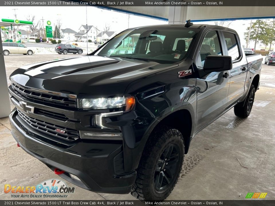 2021 Chevrolet Silverado 1500 LT Trail Boss Crew Cab 4x4 Black / Jet Black Photo #2