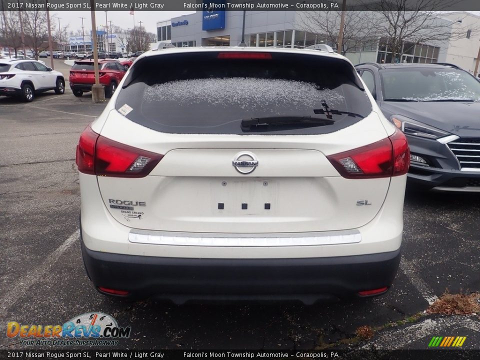 2017 Nissan Rogue Sport SL Pearl White / Light Gray Photo #3