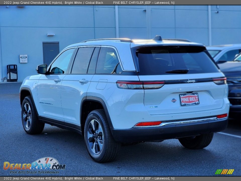 2022 Jeep Grand Cherokee 4XE Hybrid Bright White / Global Black Photo #4