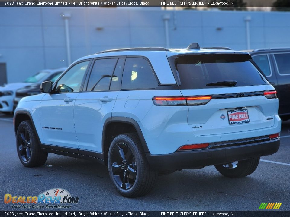 2023 Jeep Grand Cherokee Limited 4x4 Bright White / Wicker Beige/Global Black Photo #4