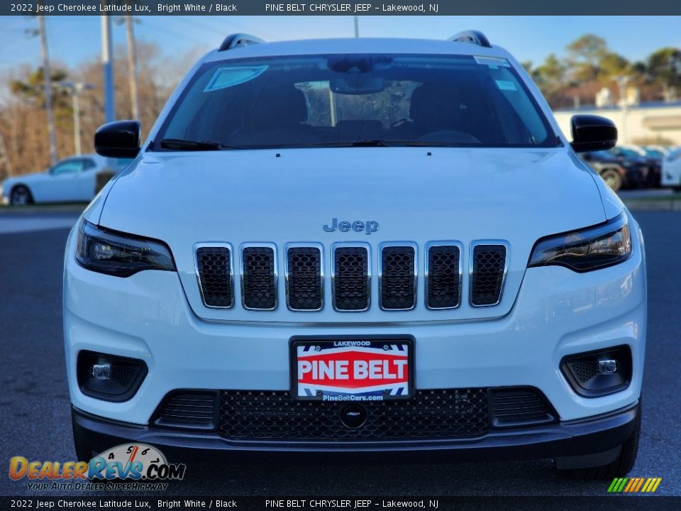 2022 Jeep Cherokee Latitude Lux Bright White / Black Photo #2