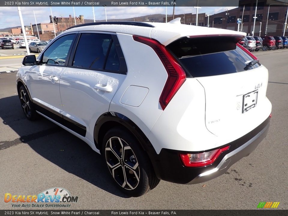 2023 Kia Niro SX Hybrid Snow White Pearl / Charcoal Photo #6
