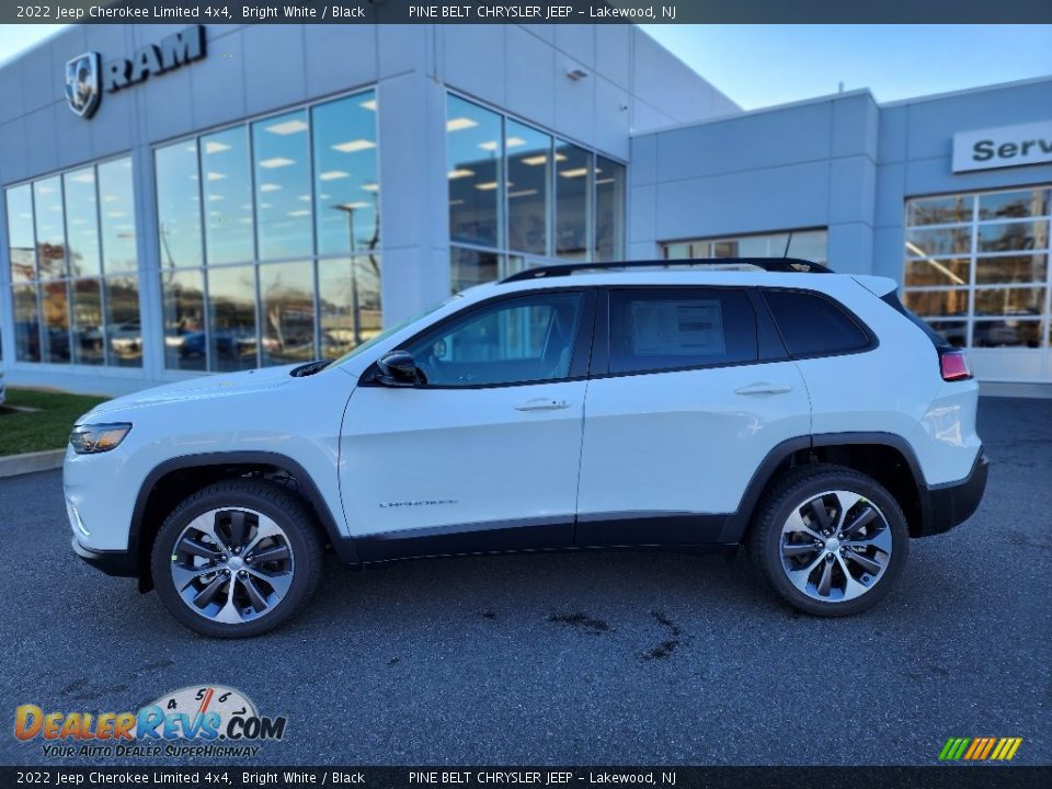 2022 Jeep Cherokee Limited 4x4 Bright White / Black Photo #3