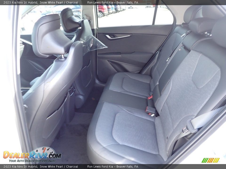 2023 Kia Niro SX Hybrid Snow White Pearl / Charcoal Photo #12