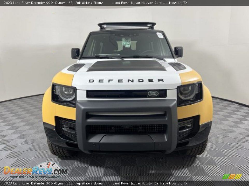 2023 Land Rover Defender 90 X-Dynamic SE Fuji White / Ebony Photo #8