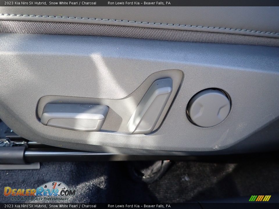 2023 Kia Niro SX Hybrid Snow White Pearl / Charcoal Photo #19