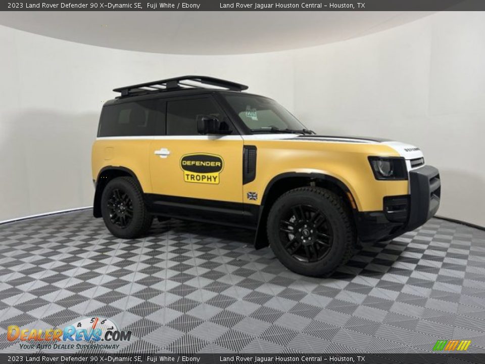 2023 Land Rover Defender 90 X-Dynamic SE Fuji White / Ebony Photo #11