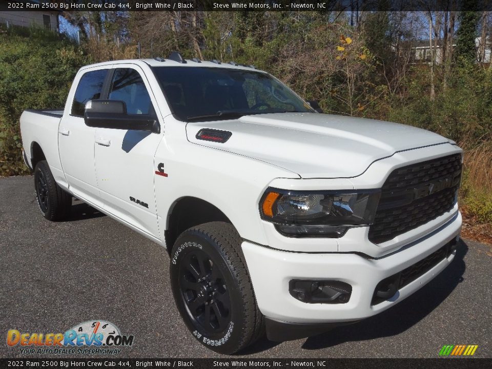 2022 Ram 2500 Big Horn Crew Cab 4x4 Bright White / Black Photo #4