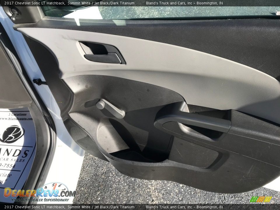 2017 Chevrolet Sonic LT Hatchback Summit White / Jet Black/Dark Titanium Photo #23
