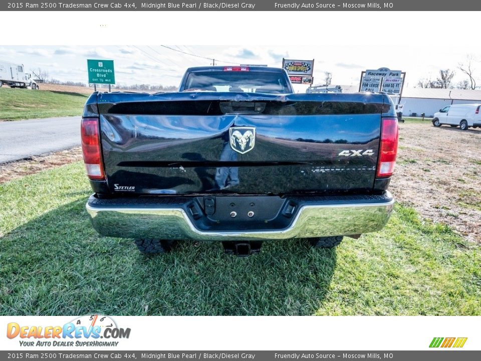 2015 Ram 2500 Tradesman Crew Cab 4x4 Midnight Blue Pearl / Black/Diesel Gray Photo #4