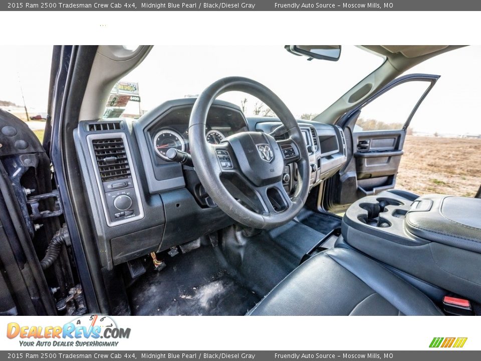 2015 Ram 2500 Tradesman Crew Cab 4x4 Midnight Blue Pearl / Black/Diesel Gray Photo #11