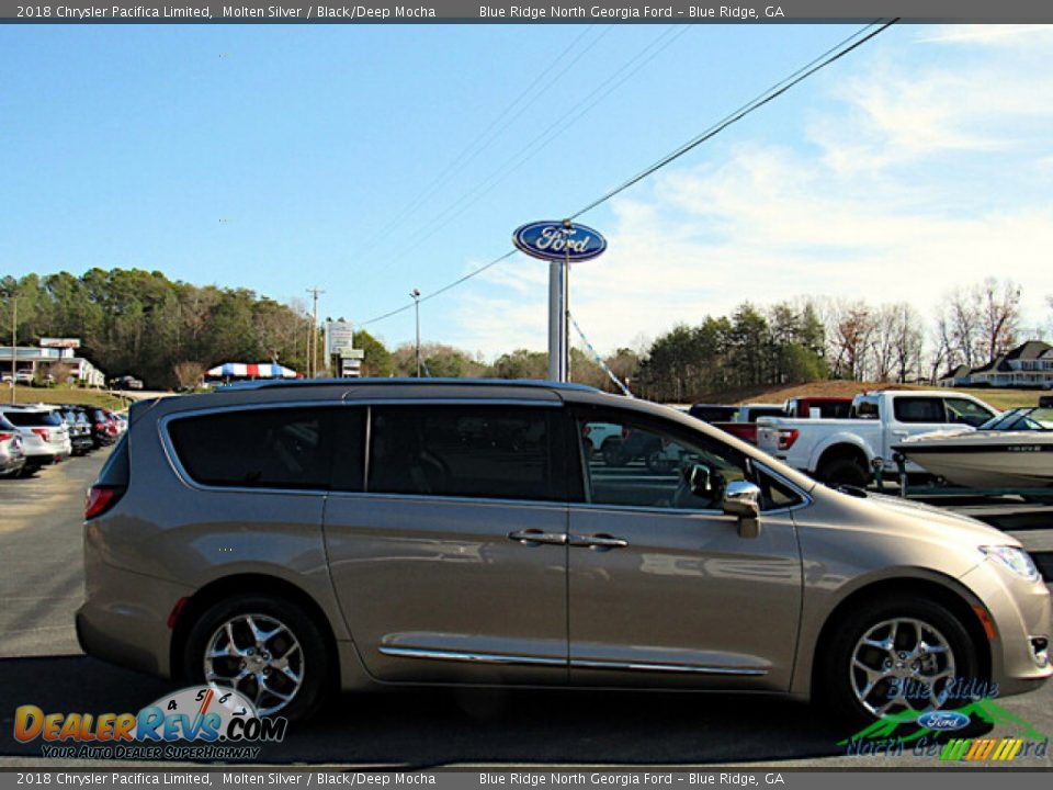 2018 Chrysler Pacifica Limited Molten Silver / Black/Deep Mocha Photo #6