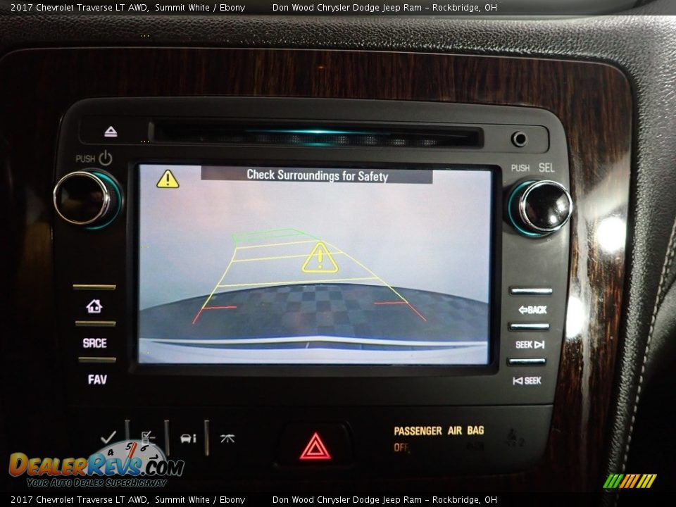 2017 Chevrolet Traverse LT AWD Summit White / Ebony Photo #3