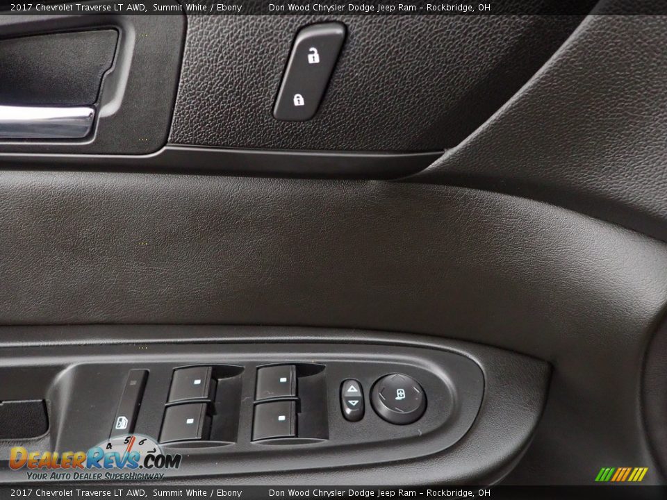 2017 Chevrolet Traverse LT AWD Summit White / Ebony Photo #12