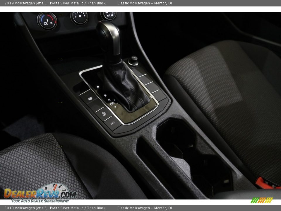 2019 Volkswagen Jetta S Shifter Photo #13