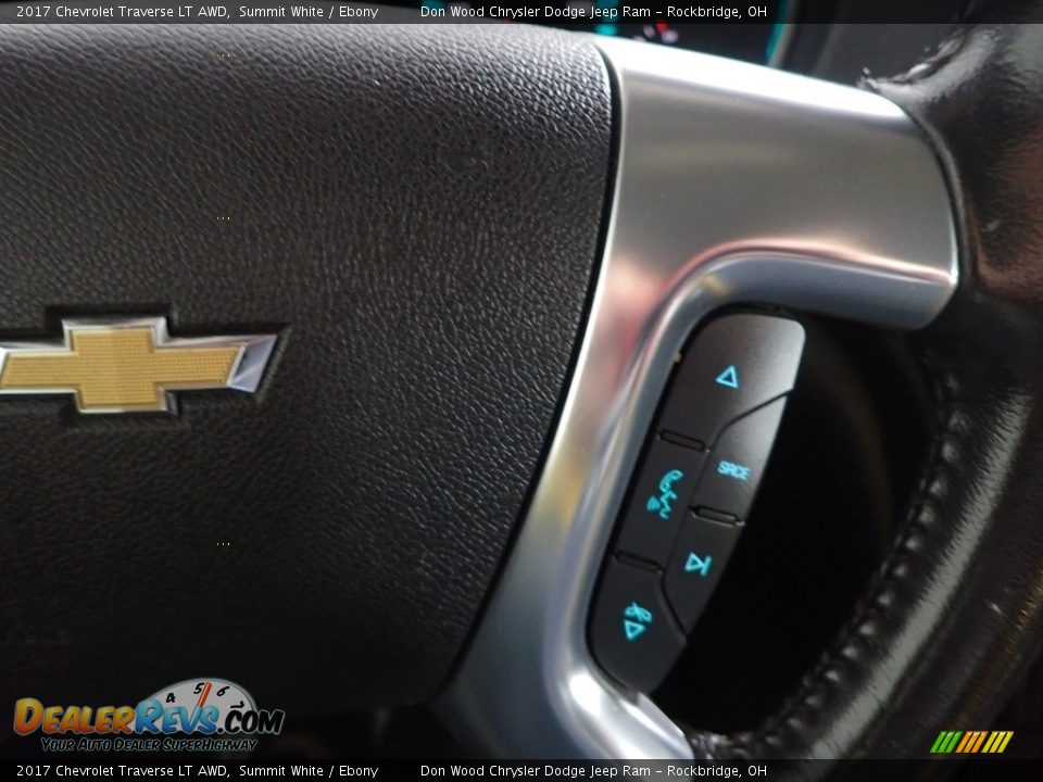 2017 Chevrolet Traverse LT AWD Summit White / Ebony Photo #17