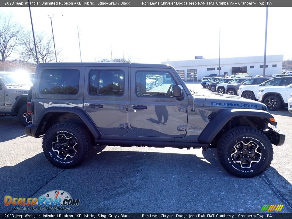 2023 Jeep Wrangler Unlimited Rubicon 4XE Hybrid Sting-Gray / Black Photo #6