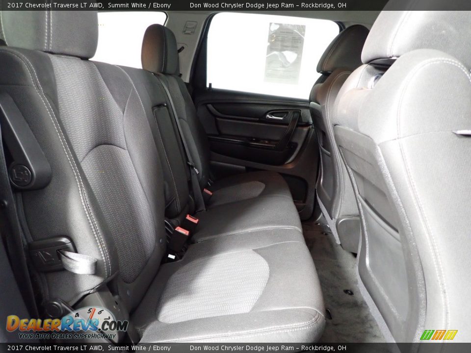 2017 Chevrolet Traverse LT AWD Summit White / Ebony Photo #30