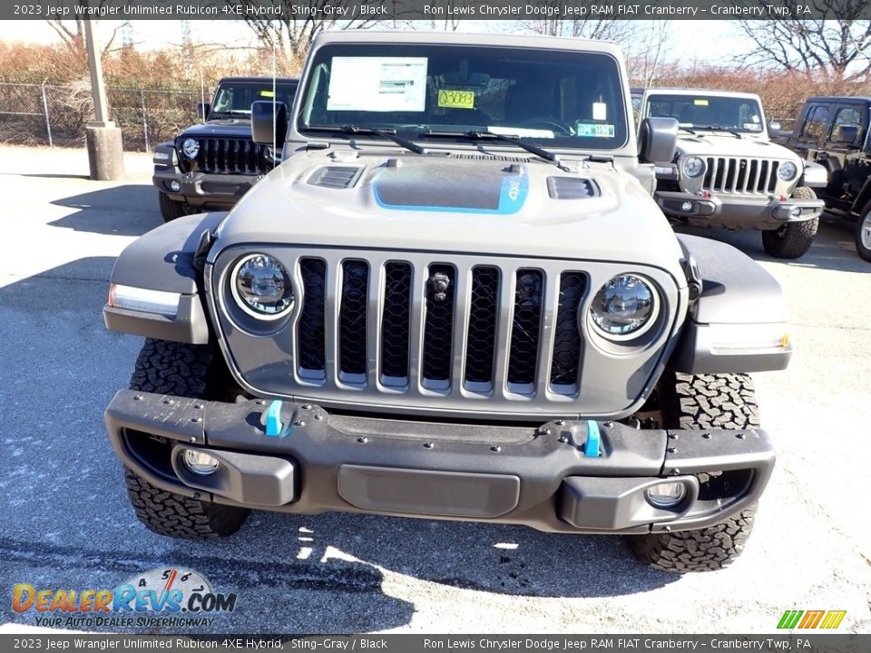 2023 Jeep Wrangler Unlimited Rubicon 4XE Hybrid Sting-Gray / Black Photo #8