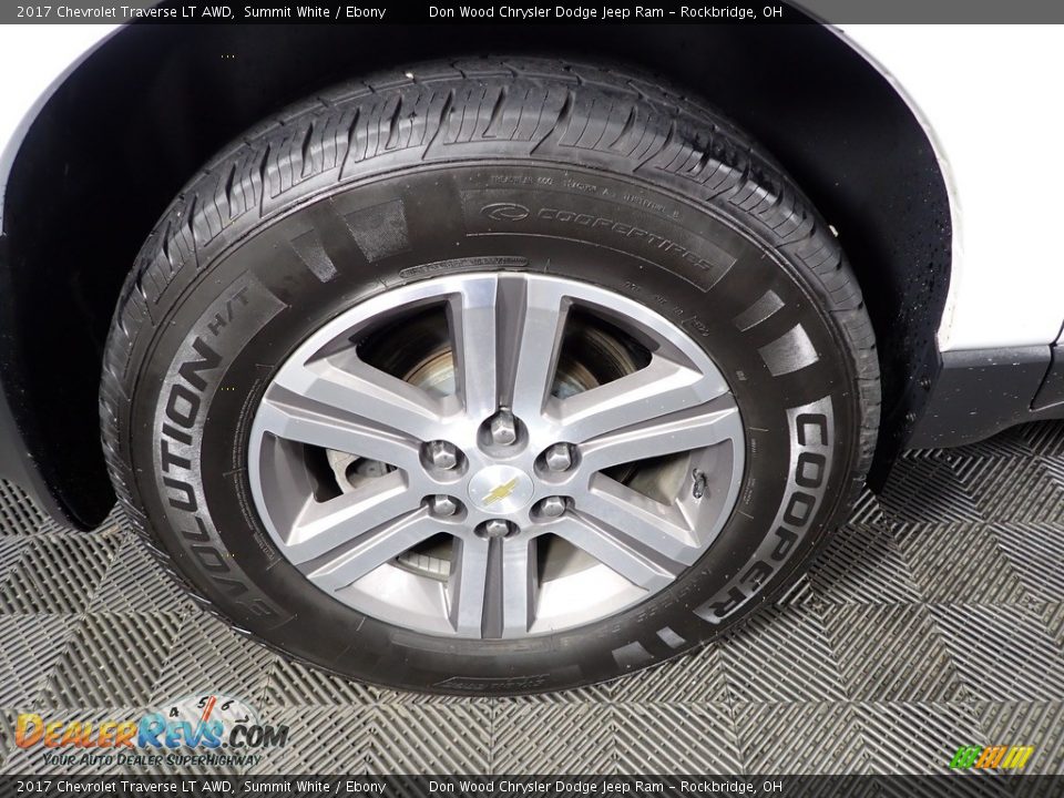 2017 Chevrolet Traverse LT AWD Summit White / Ebony Photo #32