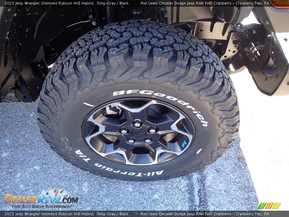 2023 Jeep Wrangler Unlimited Rubicon 4XE Hybrid Wheel Photo #9