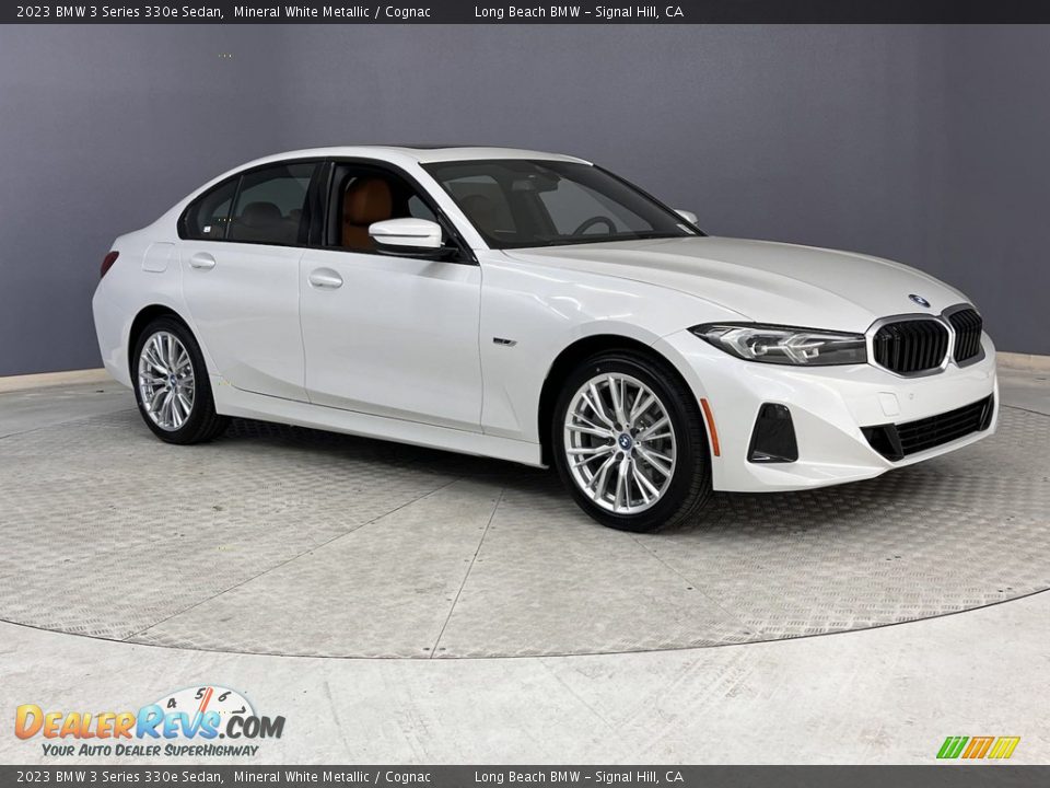 2023 BMW 3 Series 330e Sedan Mineral White Metallic / Cognac Photo #2