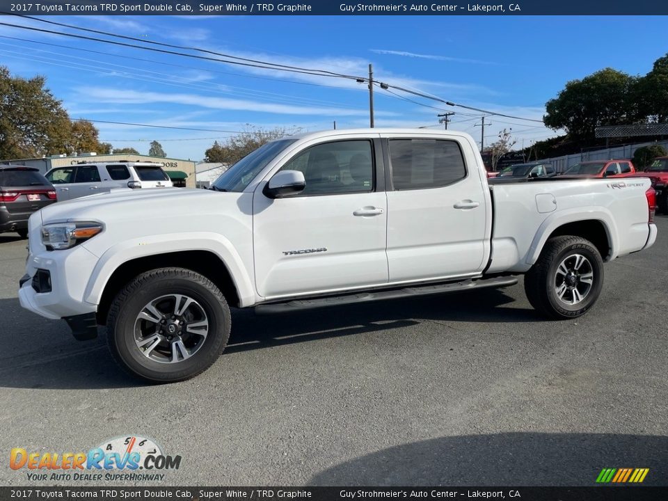 2017 Toyota Tacoma TRD Sport Double Cab Super White / TRD Graphite Photo #4