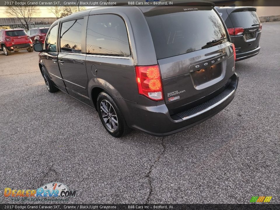 2017 Dodge Grand Caravan SXT Granite / Black/Light Graystone Photo #3