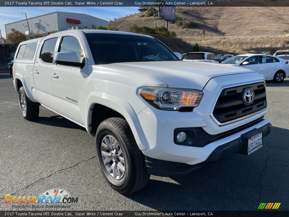 2017 Toyota Tacoma SR5 Double Cab Super White / Cement Gray Photo #1