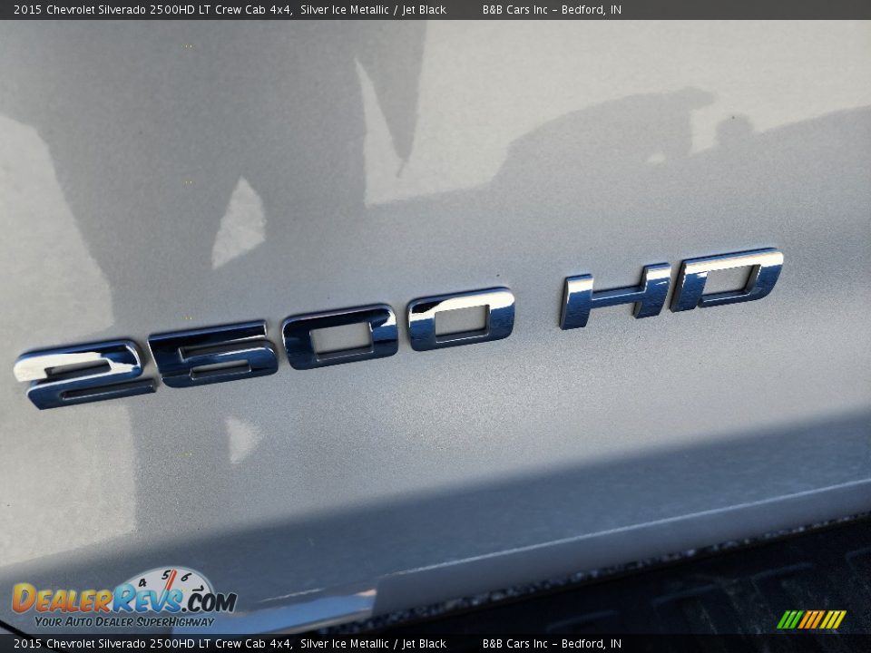 2015 Chevrolet Silverado 2500HD LT Crew Cab 4x4 Silver Ice Metallic / Jet Black Photo #15
