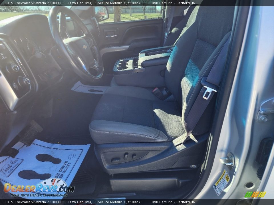 2015 Chevrolet Silverado 2500HD LT Crew Cab 4x4 Silver Ice Metallic / Jet Black Photo #16