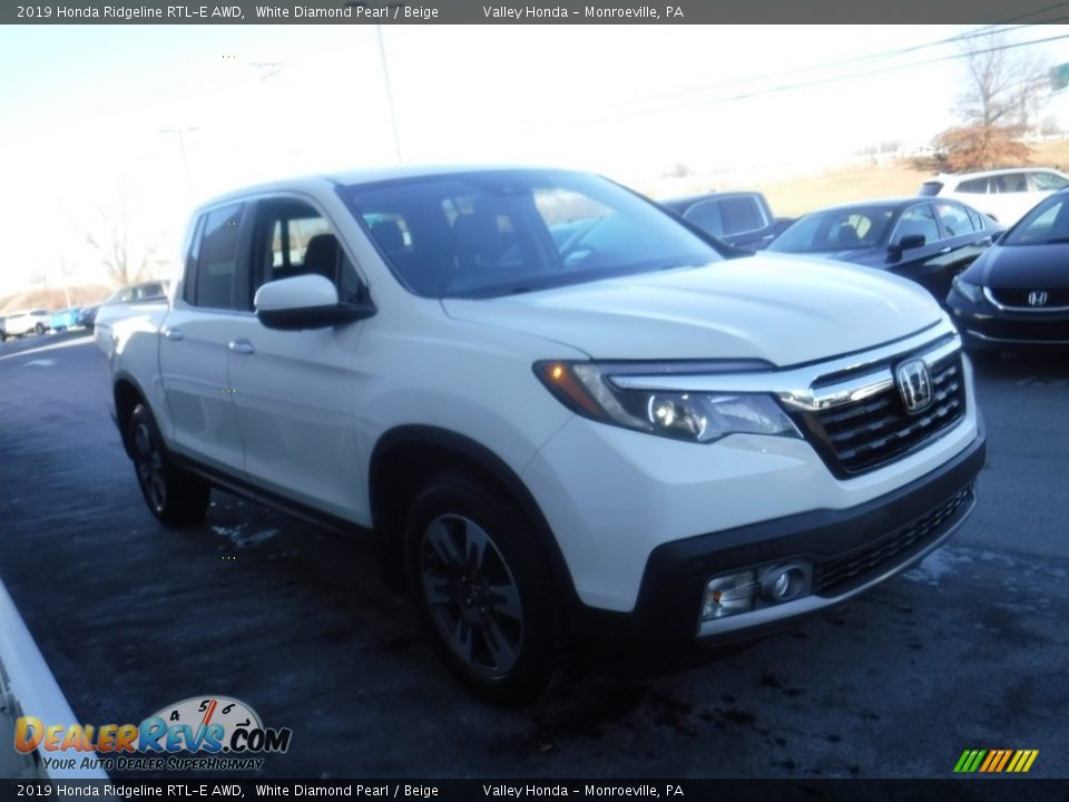 2019 Honda Ridgeline RTL-E AWD White Diamond Pearl / Beige Photo #6