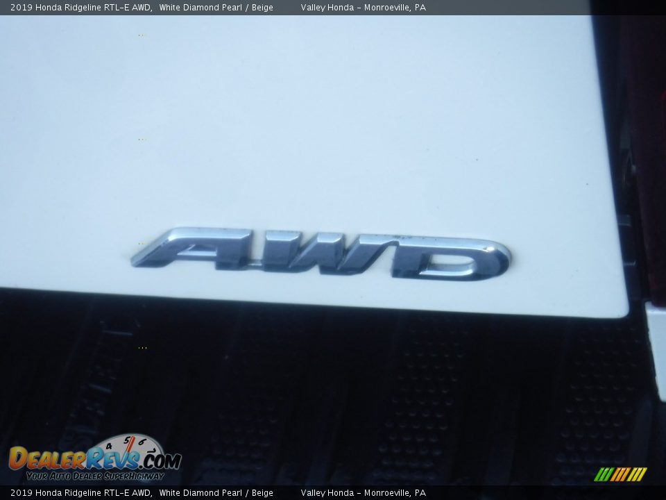 2019 Honda Ridgeline RTL-E AWD White Diamond Pearl / Beige Photo #8