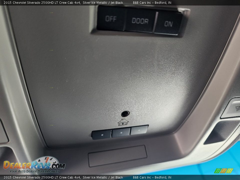 2015 Chevrolet Silverado 2500HD LT Crew Cab 4x4 Silver Ice Metallic / Jet Black Photo #24