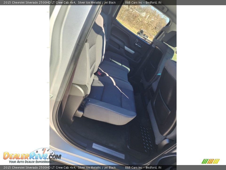 2015 Chevrolet Silverado 2500HD LT Crew Cab 4x4 Silver Ice Metallic / Jet Black Photo #27