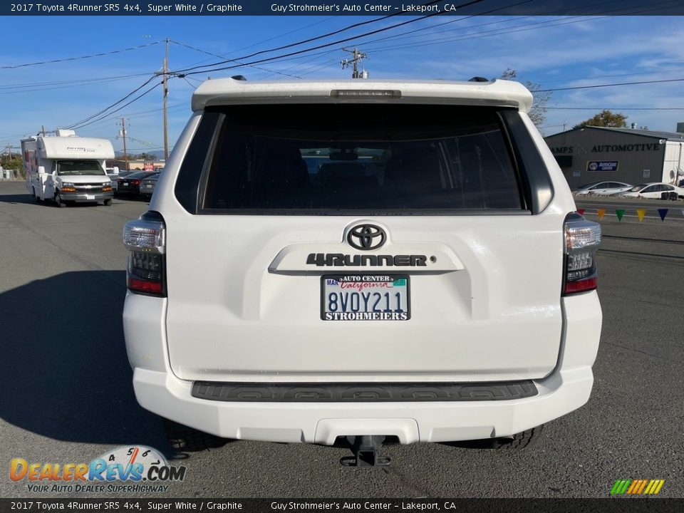 2017 Toyota 4Runner SR5 4x4 Super White / Graphite Photo #6