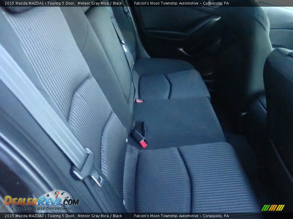 Rear Seat of 2015 Mazda MAZDA3 i Touring 5 Door Photo #15